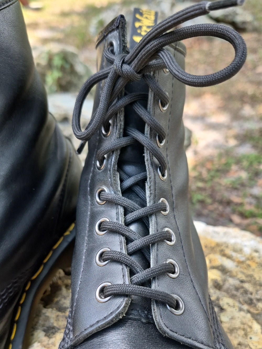 Dr. Martens The Original Air Cushion Sole Lace Up - Picture 10 of 12